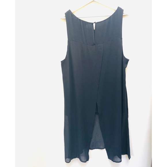 Torrid Sleeveless Black Sheer Tunic Top Sz 2 2X - Picture 2 of 6
